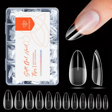 Modelones ext­ensiones de gel media almendra, uñas claras para manicura duradera
