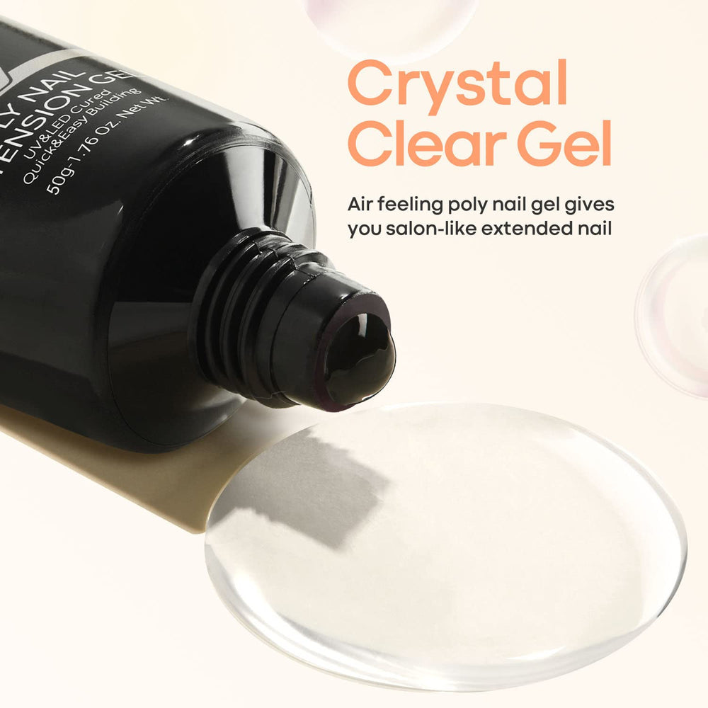 Application précise du Gel Poly Modelones sur l ongle pour une surface lisse