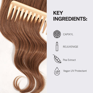 MONAT Balance Restore: detalle de desenredo suave para manejo diario.