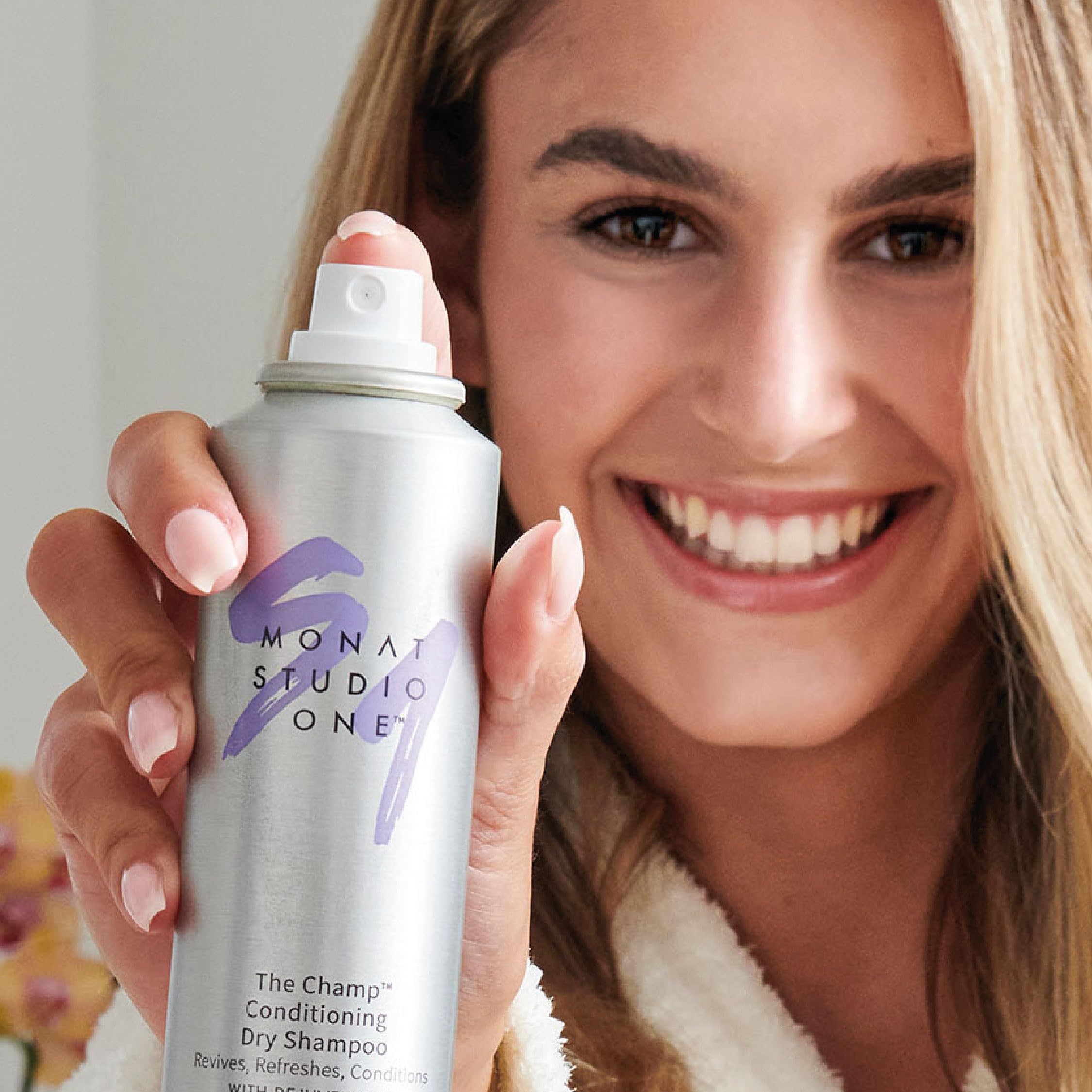 MONAT Studio One The Champ apto para todo tipo de cabello