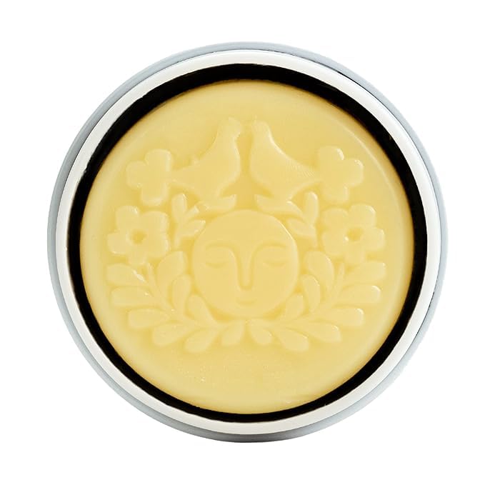 Moon Valley Organics Moon Melt Bar, envase natural: opción sostenible de cuidado.