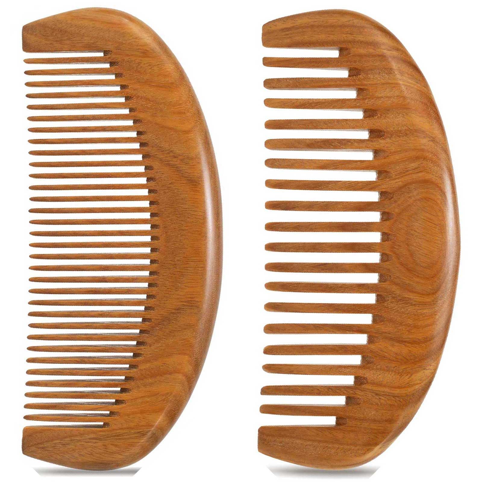 Este Moreinday peine de madera con dientes gruesos desenreda cabello ondulado.
