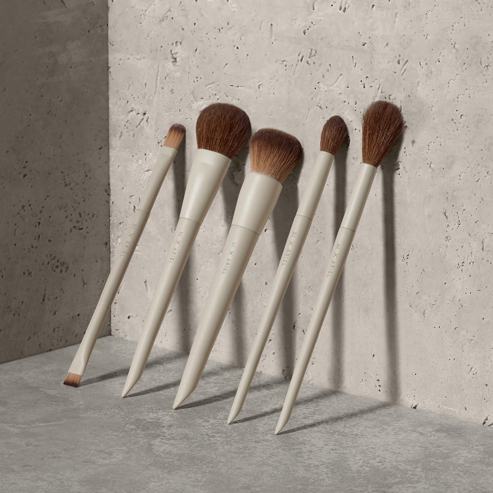Estuche práctico MORPHE Ariel para guardar y transportar las brochas.