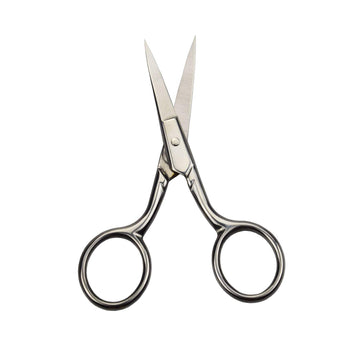 Motanar tijeras para corte de cejas con precisión y control.