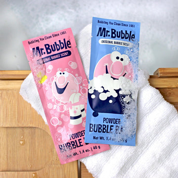 Mr. Bubble Retro detalle del sobre, fórmula suave para piel sensible.