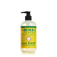 MRS. MEYER'S Clean Day – savon avec aloe vera et huile d'olive mis en avant.