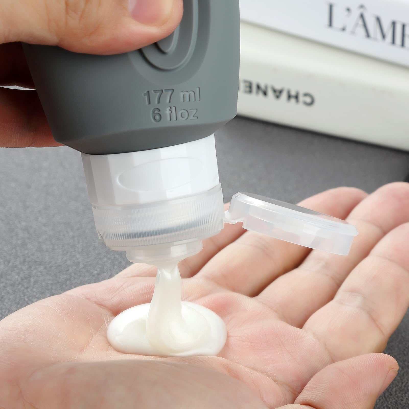 Estuche de aseo incluido de Mrsdry para una organización compacta.