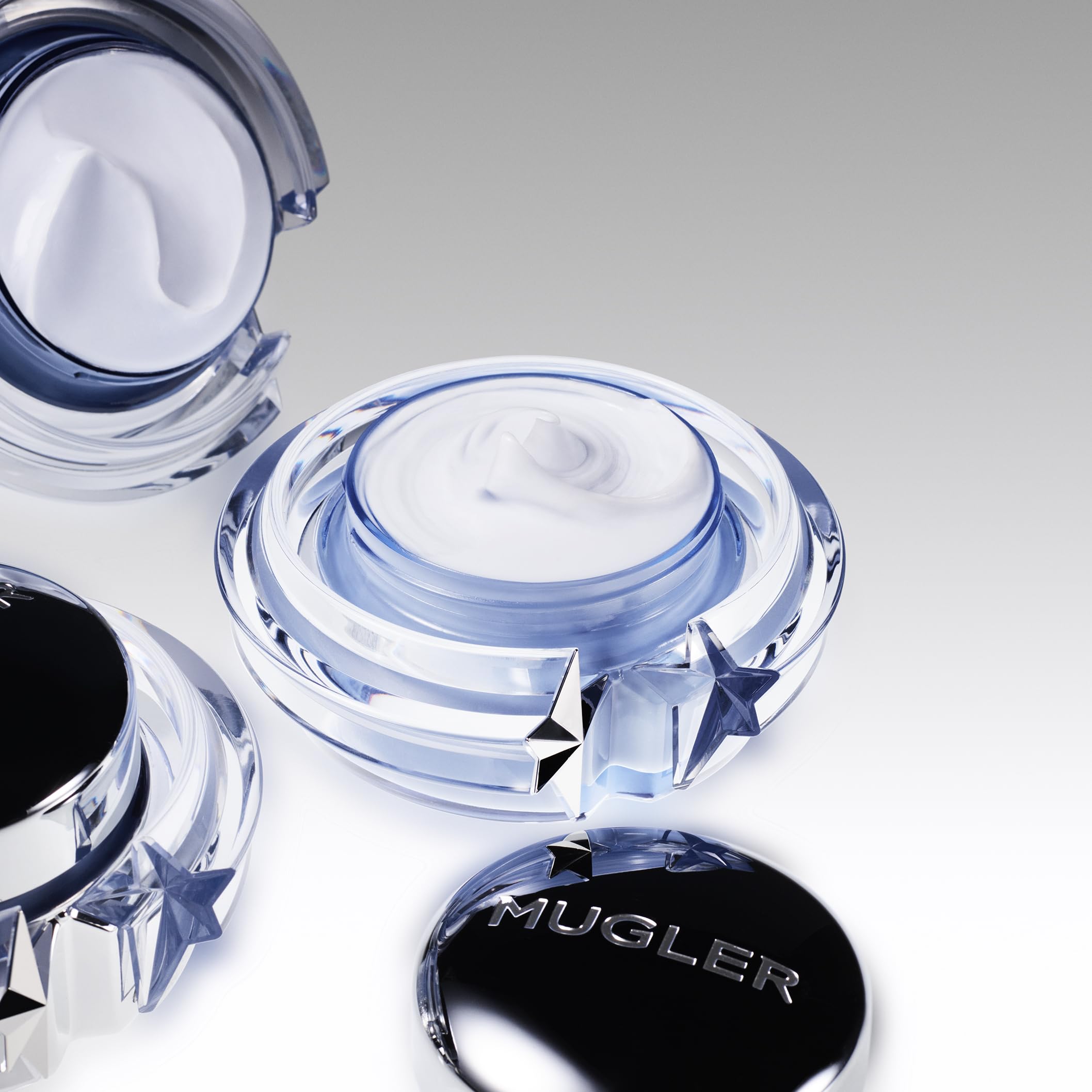 Mugler Angel crema para aplicación diaria y cuidado de la piel.