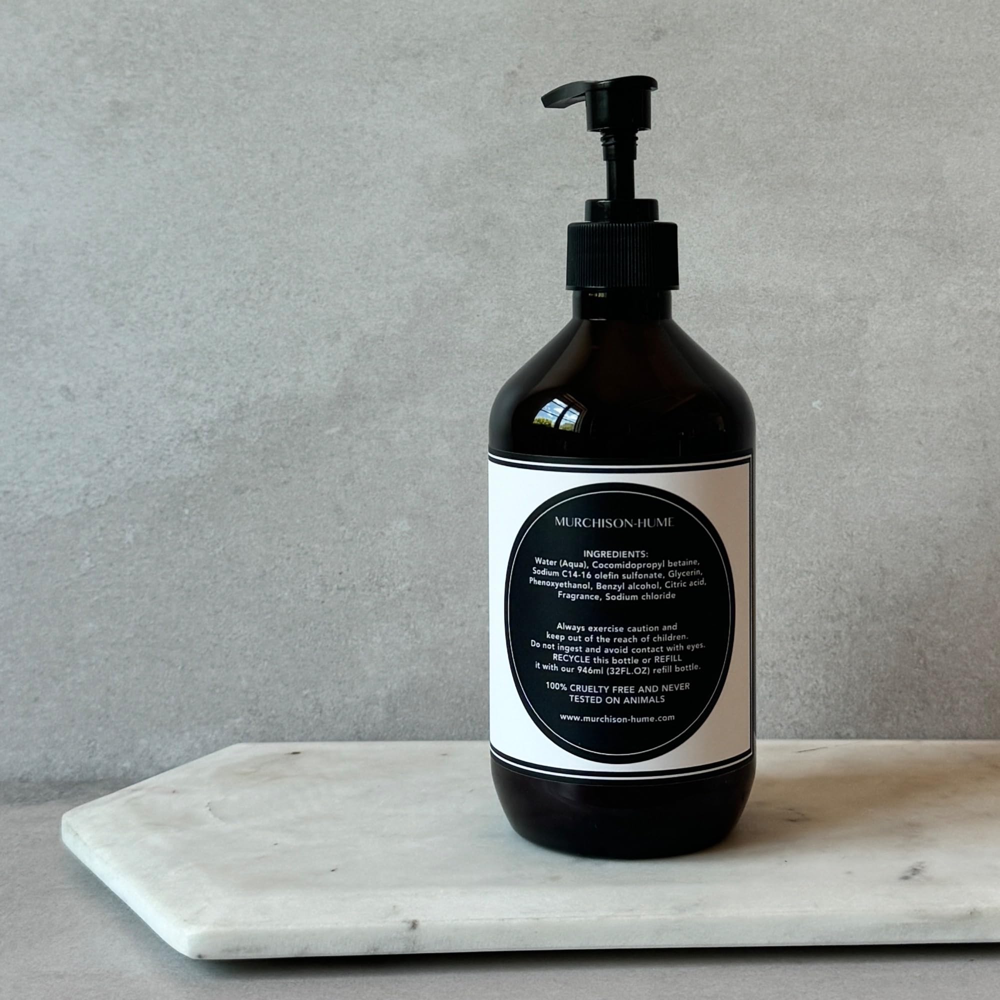 Diseño elegante del dispensador de Murchison-Hume para un baño con estilo.