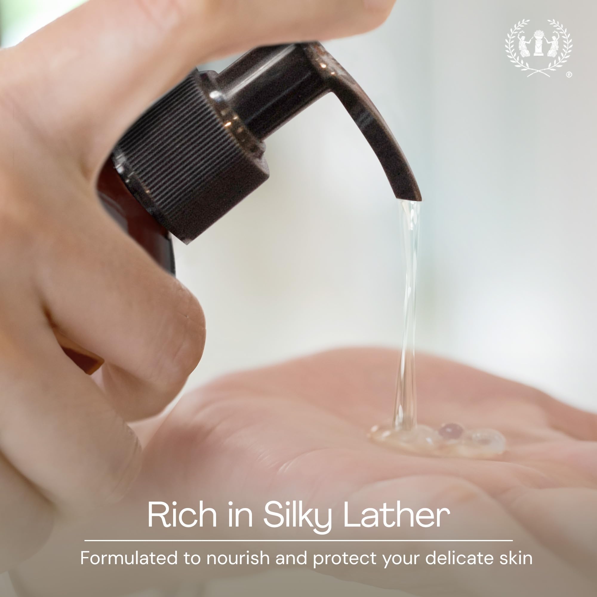Aceites esenciales naturales en Muse Apothecary Hand Ritual para aromaterapia.