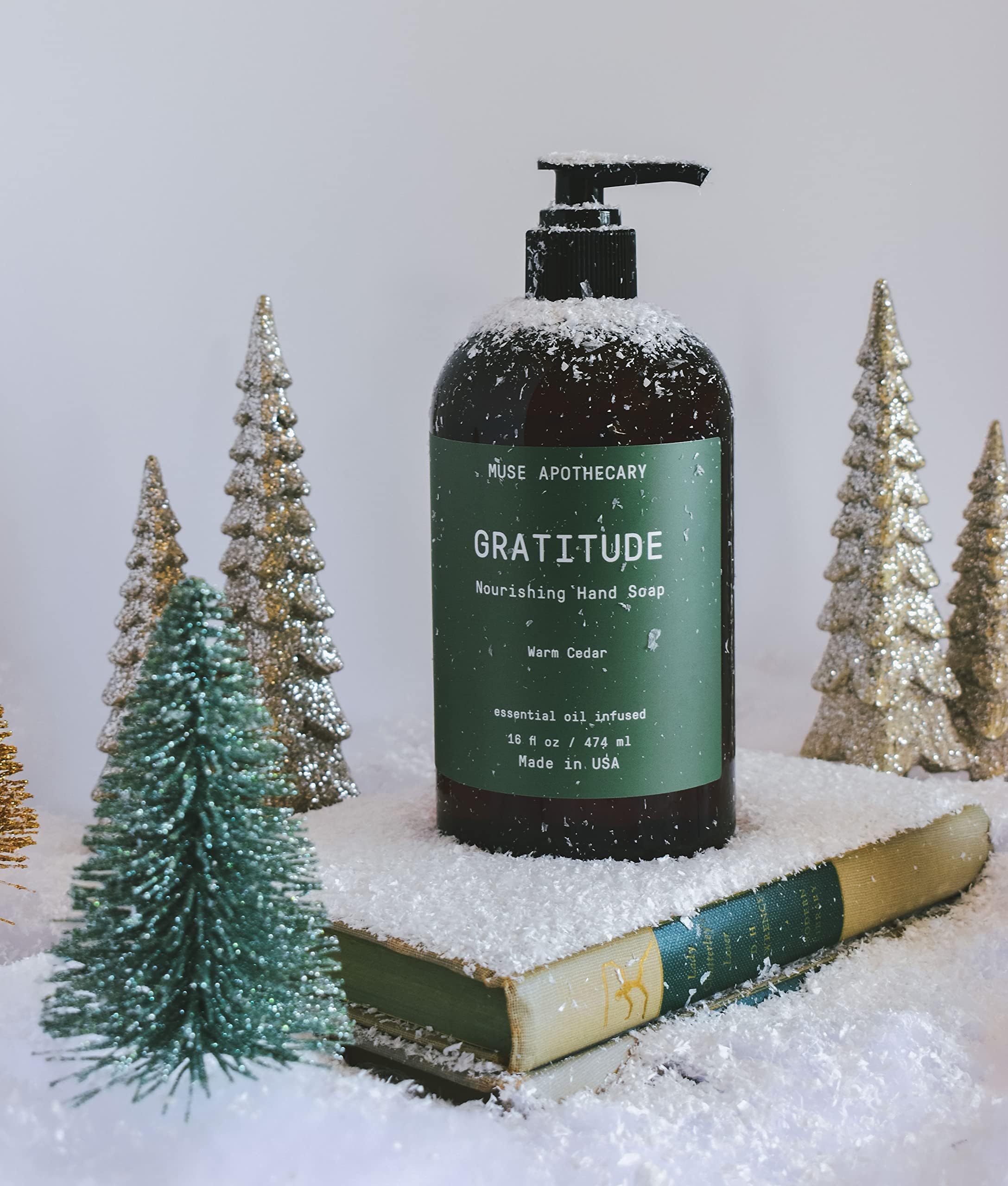 Muse Apothecary Rituel Main – mousse nourrissante qui élimine la saleté tout en hydratant