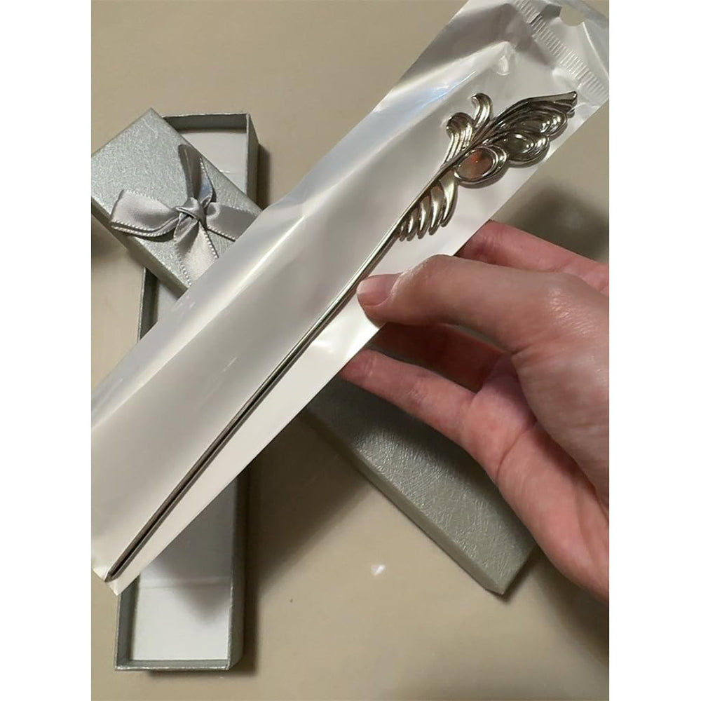 Accesorio de cabello MYAYD para uso diario o eventos, elegante y versátil.