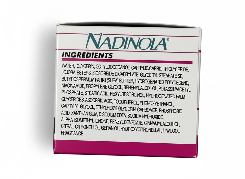 Nadinola crema tono piel, envase práctico de 2,25 onzas para uso prolongado.