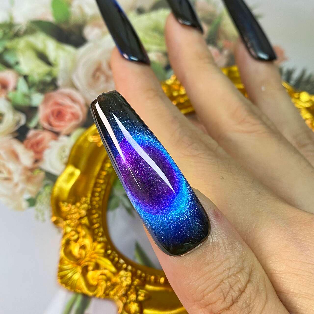 NAILGIL palillo magnético para controlar el efecto ojo de gato y crear diseño único.