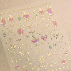 Namrec Valentine: corazón aurora en uñas, acabado 5D deslumbrante.