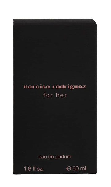Narciso Rodriguez para Ella, etiqueta rosa y diseño distintivo para primera impresión