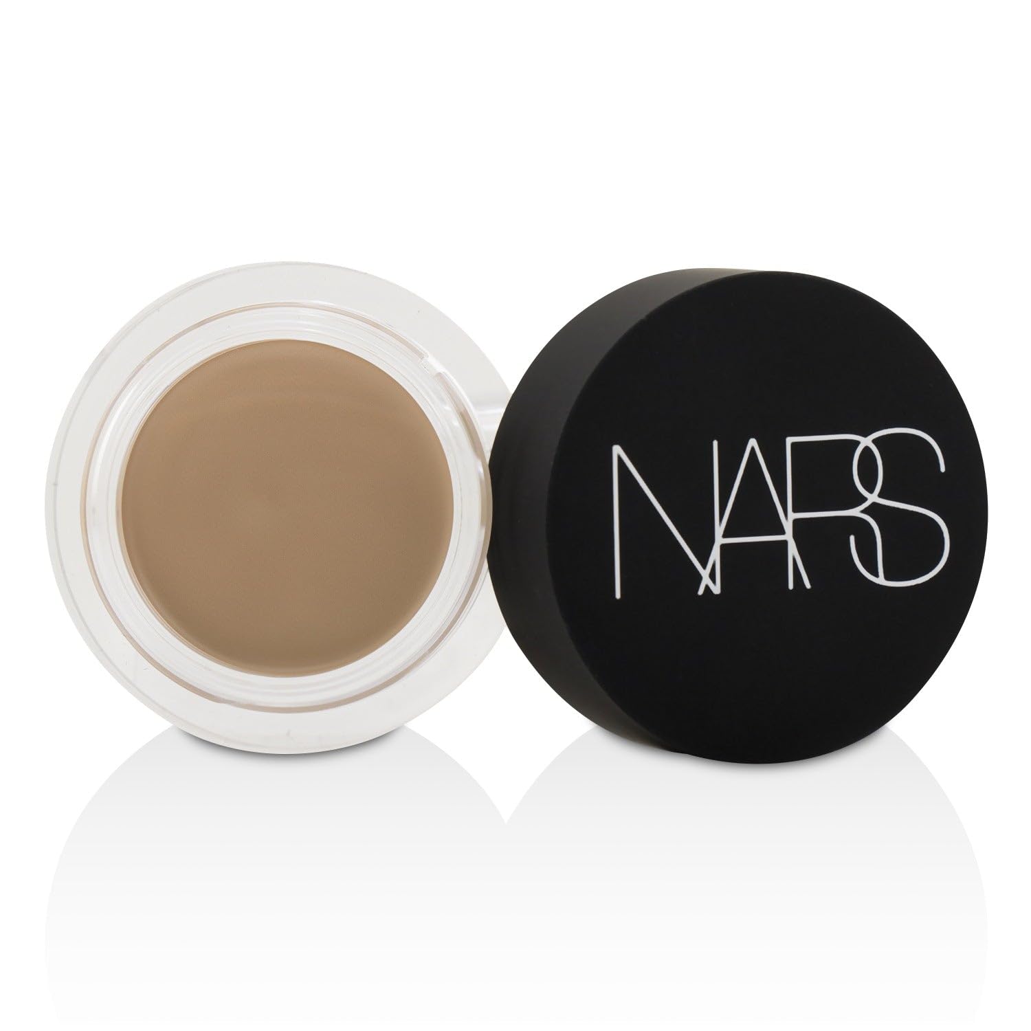NARS correcteur mat Vanille application au doigt fini homogène