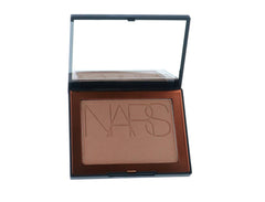 NARS Laguna Bronzing Powder 02 - textura suave para difuminar