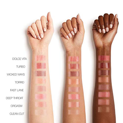 NARS Orgasm Afterglow Lip Balm textura hidratante que envuelve labios.