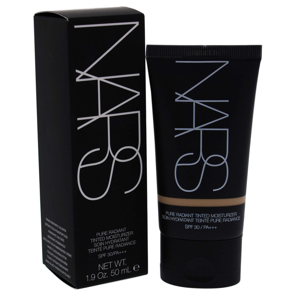 NARS Alaska protección solar SPF30 PA+++ para uso diario.