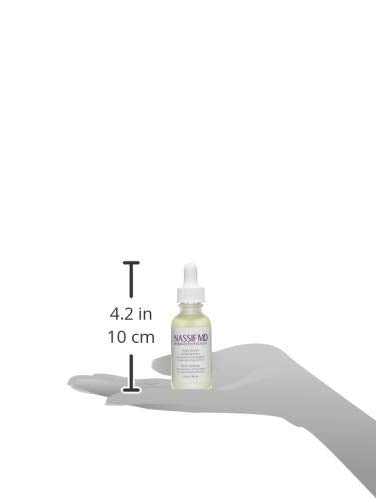 NassifMD Hydro-Screen Serum, compatible con maquillaje como base.