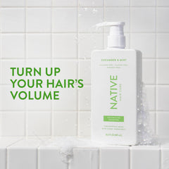 Acondicionador Native, botella-vertido: desenreda y deja el cabello suave