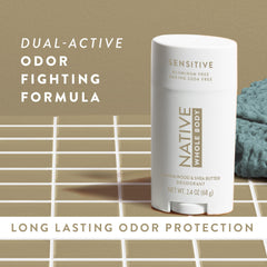 Native aluminum-free formula shown as skin-friendly daily care.