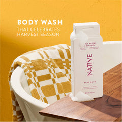 Native gel de ducha espuma lujosa en la botella, ideal para limpieza delicada.