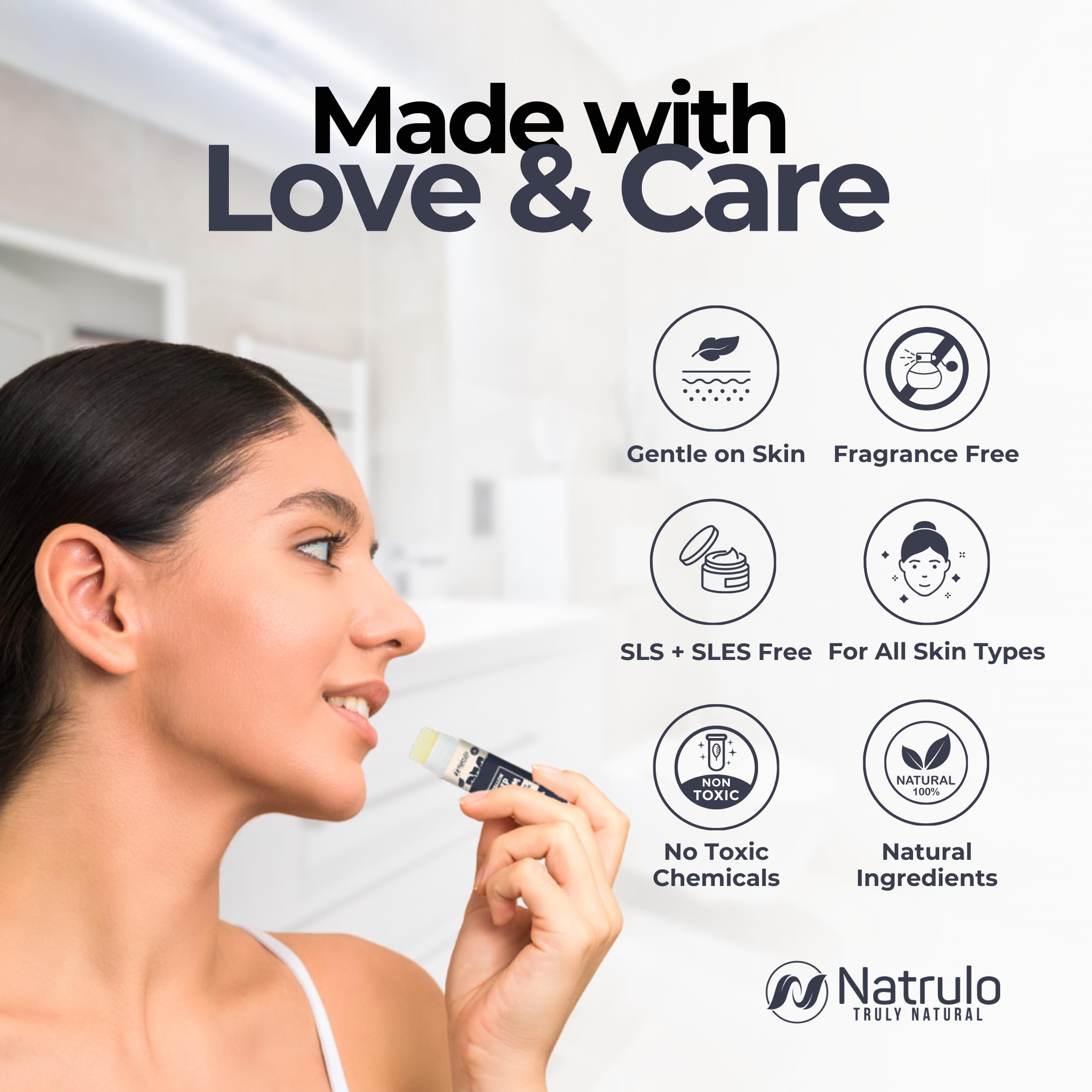 Aplicación suave del bálsamo Natrulo para labios secos.
