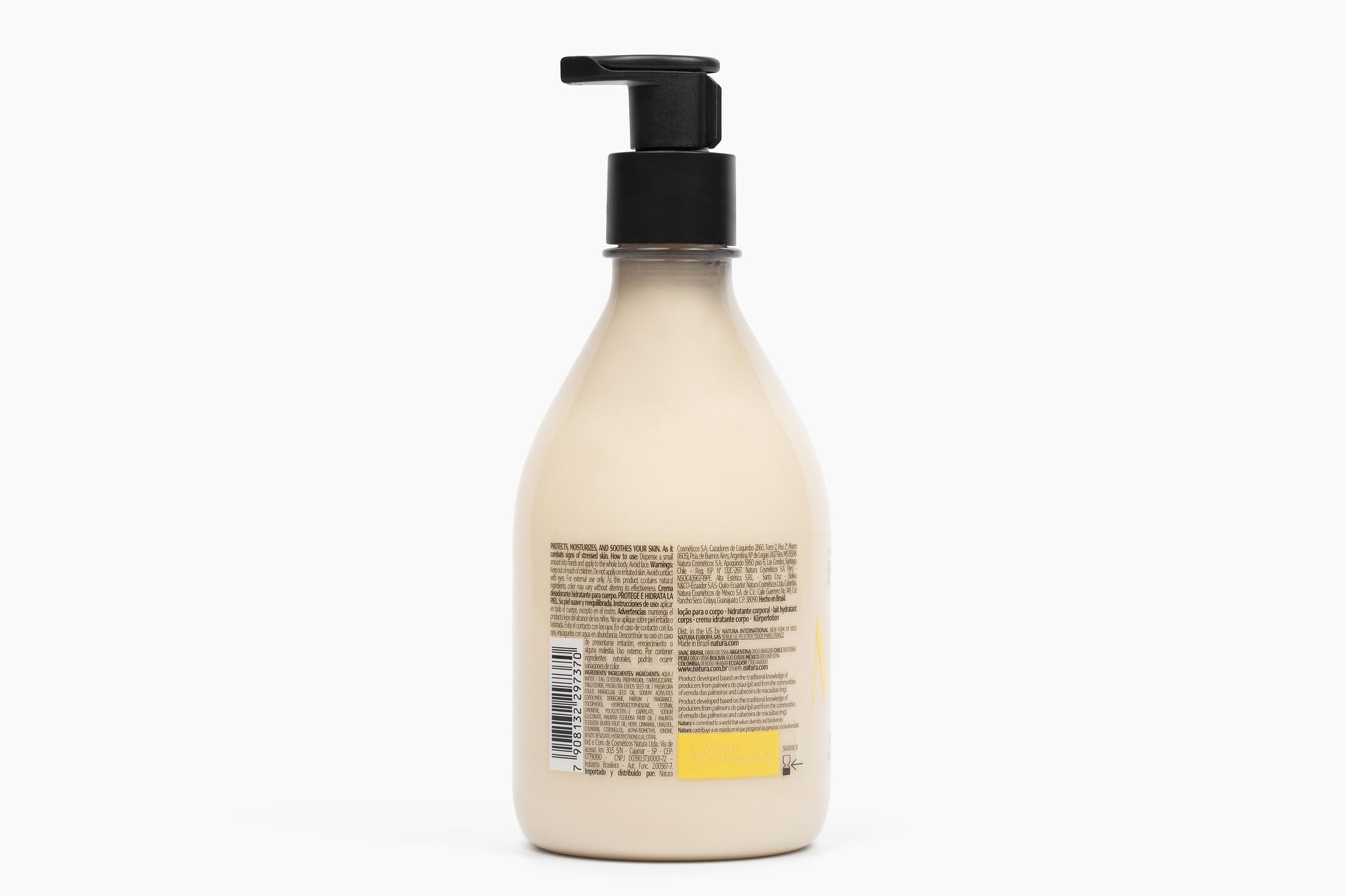 Natura Ekos loción cuerpo textura cremosa para piel tersa y cómoda.