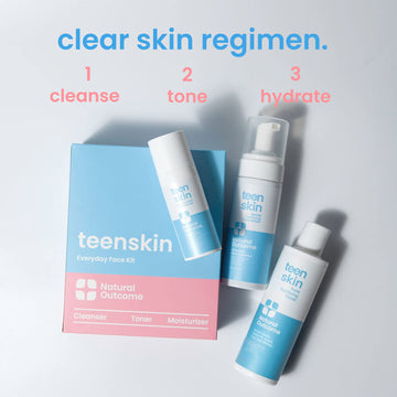 Natural Outcome Teen Skin Kit 3 Pasos: limpiador facial con espuma suave para piel adolescente.