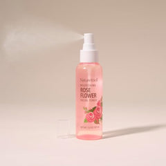 Nature Well Tónico de Rosas textura ligera ideal como primer de maquillaje.