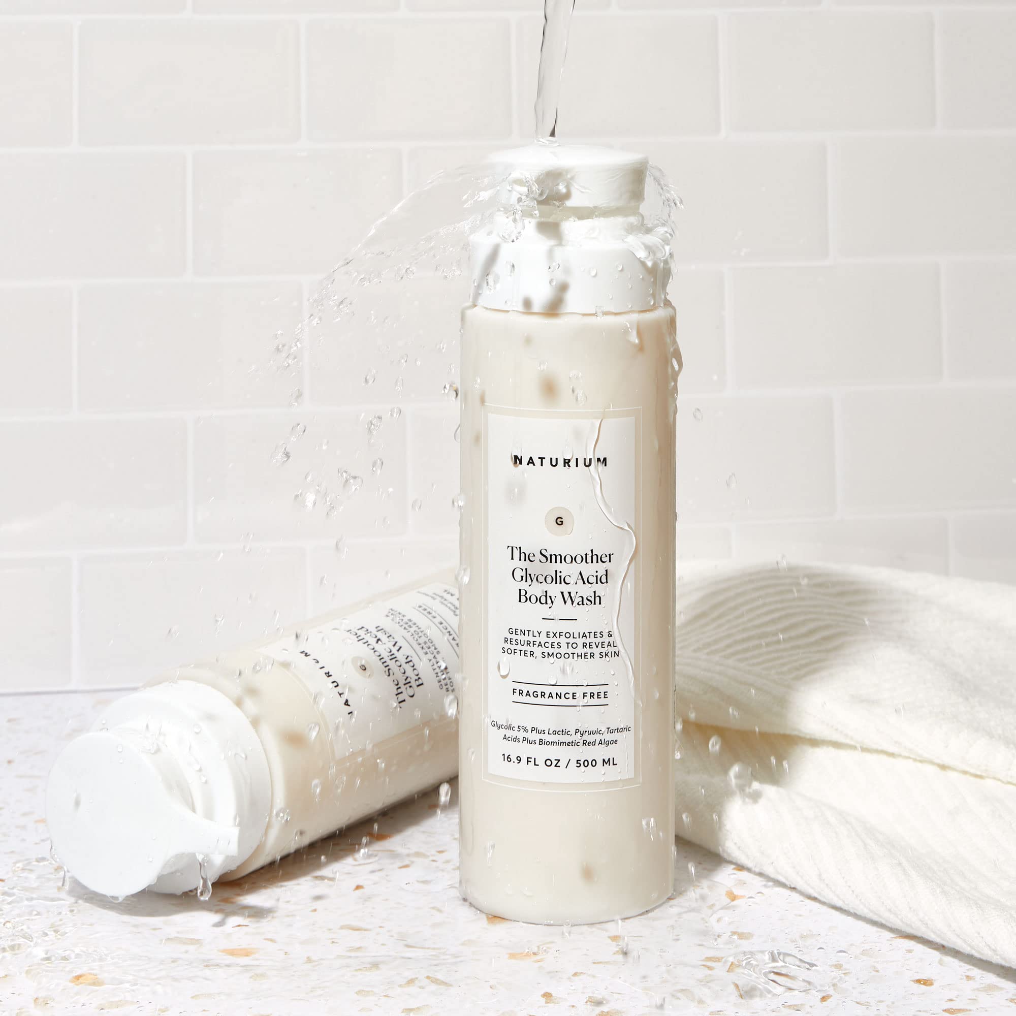 Naturium The Smoother envase de 16,9 onzas listo para usar