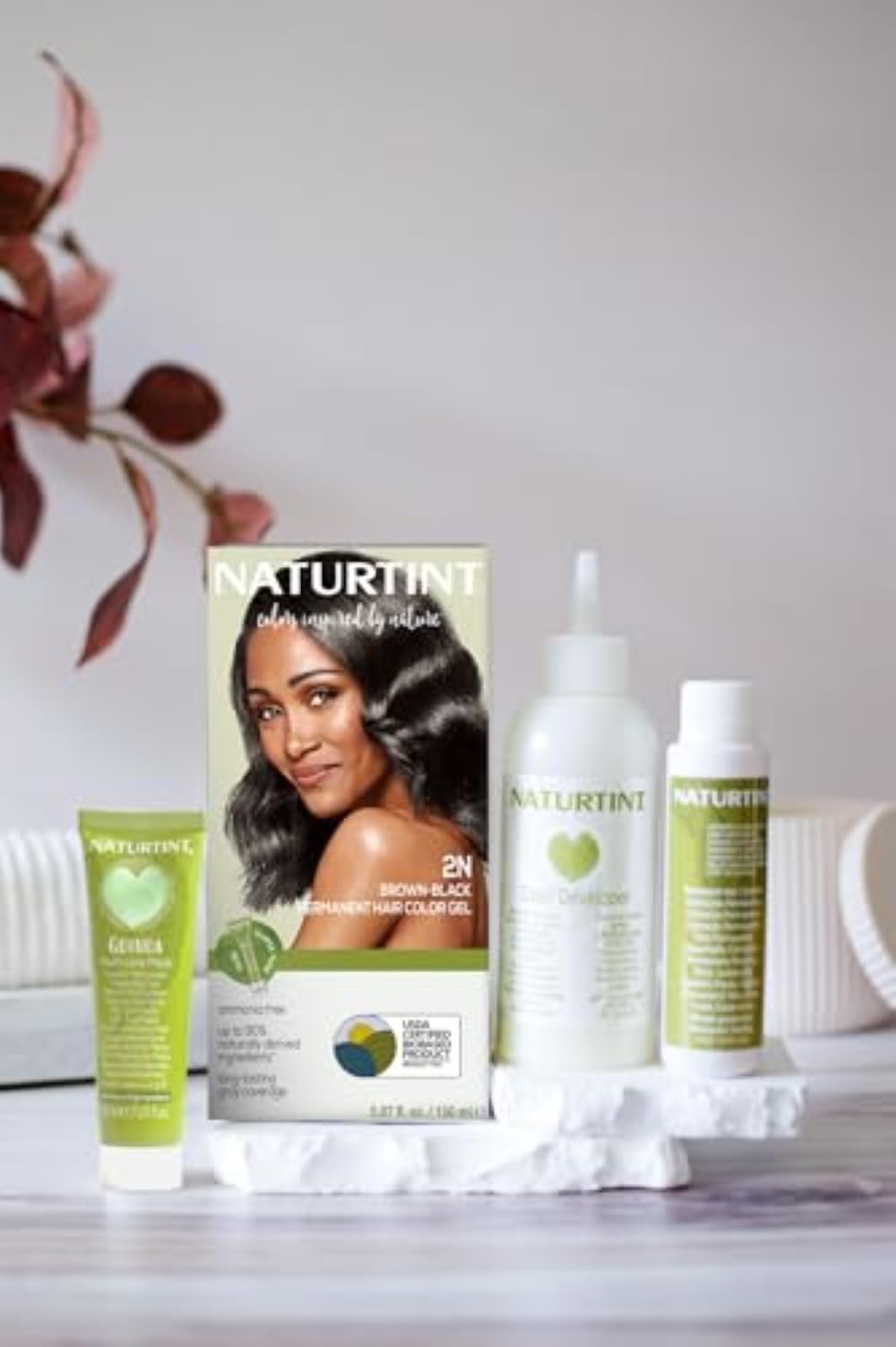 Naturtint 2N Marrón Negro: aplicación fácil para un acabado sin desorden