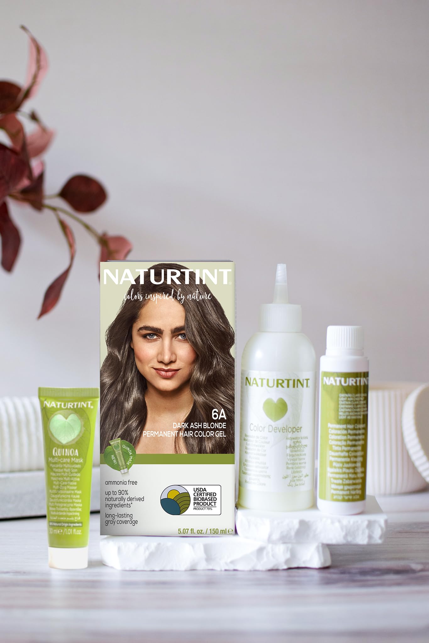 Naturtint 6A Rubio Ceniza Oscuro: ingredientes vegetales para cabello más sano.