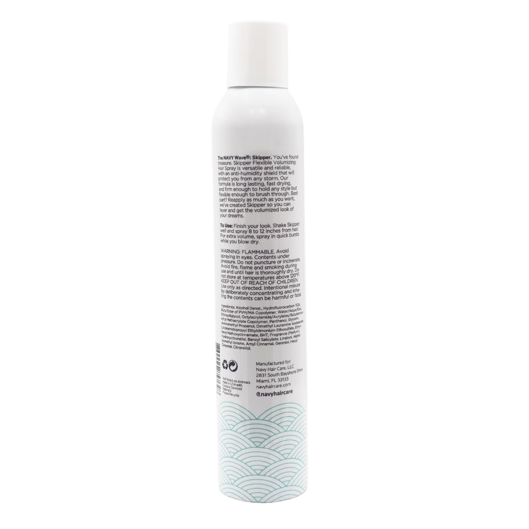 Aplicación en la raíz para levantar el cabello con Skipper de NAVY.