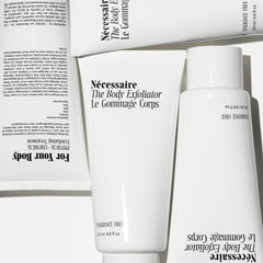Nécessaire Exfoliante Corporal: aplicación en mano para piel más suave