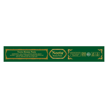 Mezcla de henna Neeta con nilgiri y clavo para aroma natural.