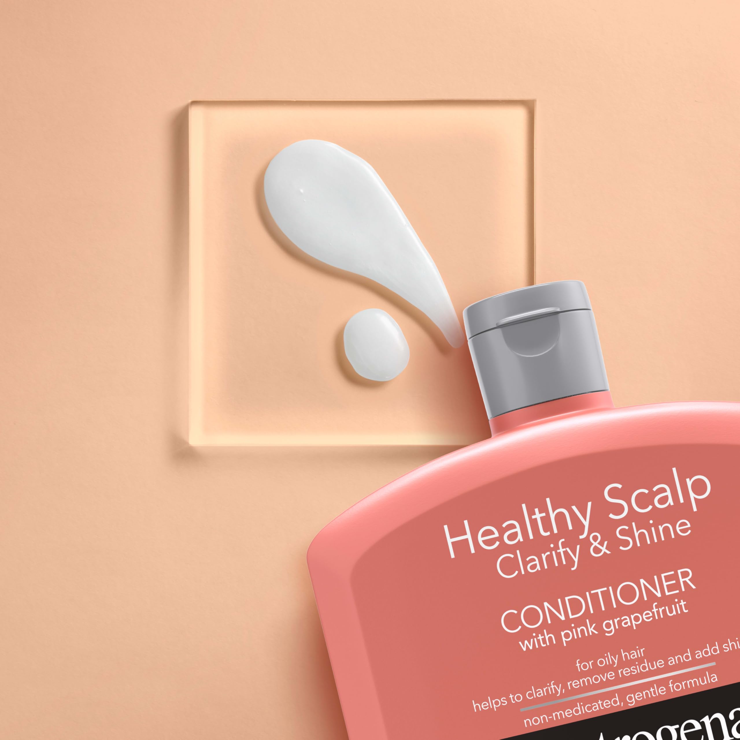 Acondicionador exfoliante de Neutrogena para cabello graso.