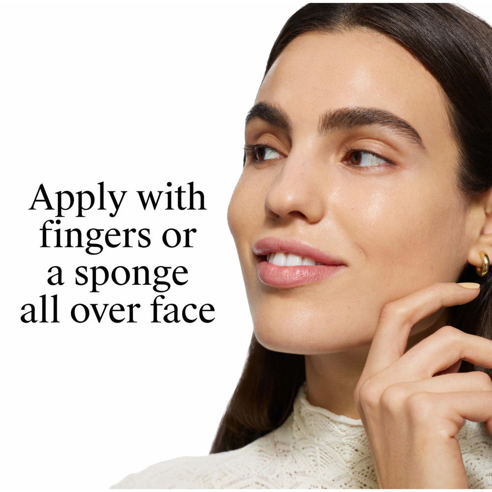 Neutrogena Healthy Skin Perfector con retinol para un aspecto más uniforme.