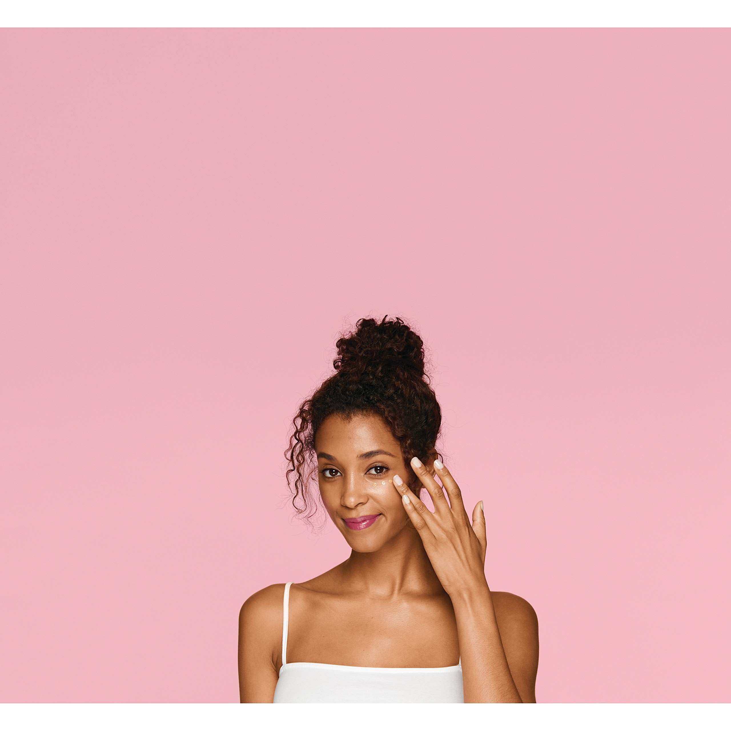 Neutrogena piel tono natural, uso diario recomendado para uniformidad.
