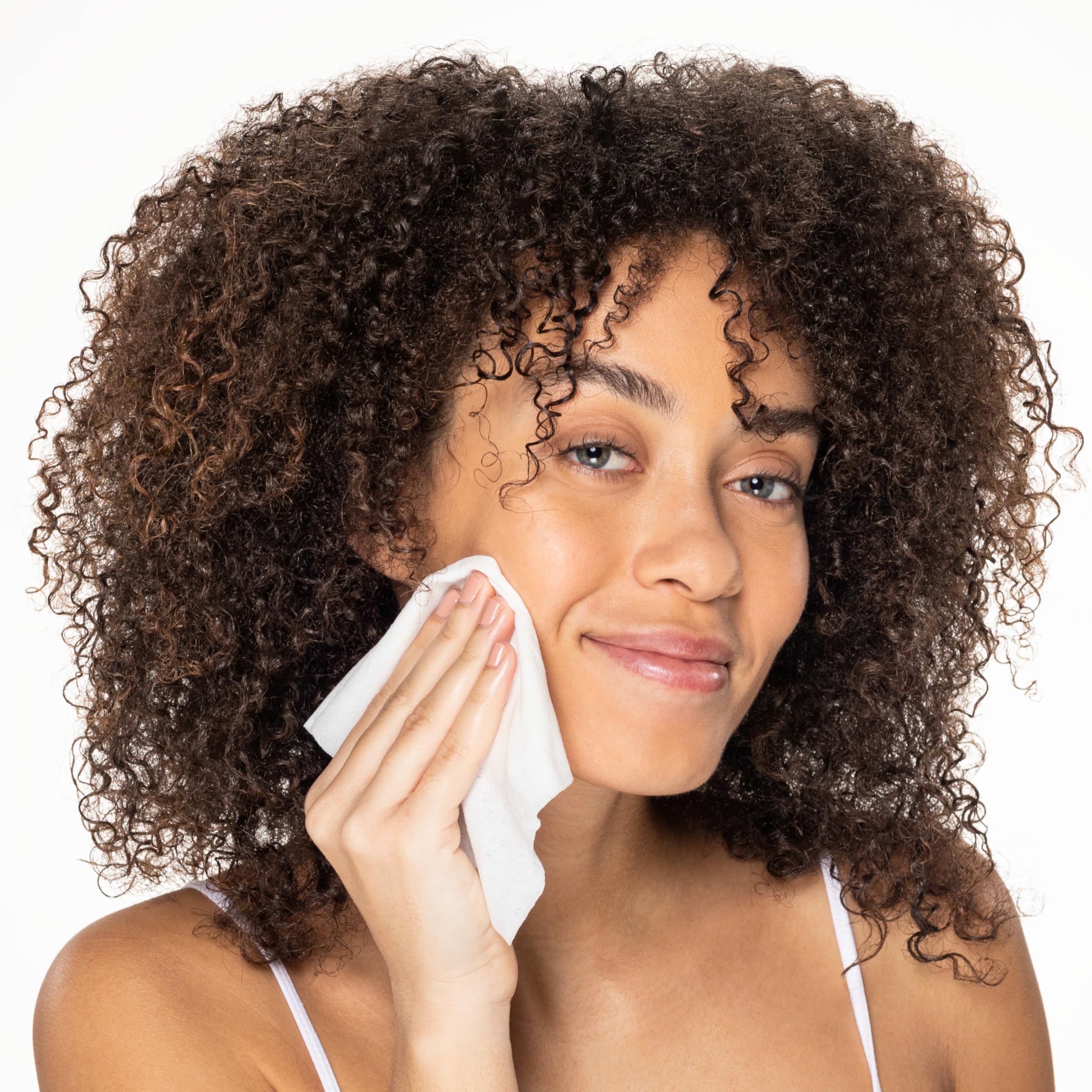 Toallitas Neutrogena aptas para ojos sensibles y uso cómodo.
