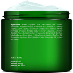 Crema para pies New York Biology con aceite de árbol de té, textura suave.