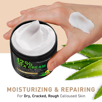 New York Biology Deeply moisturizing foot cream for dry cracked heels.