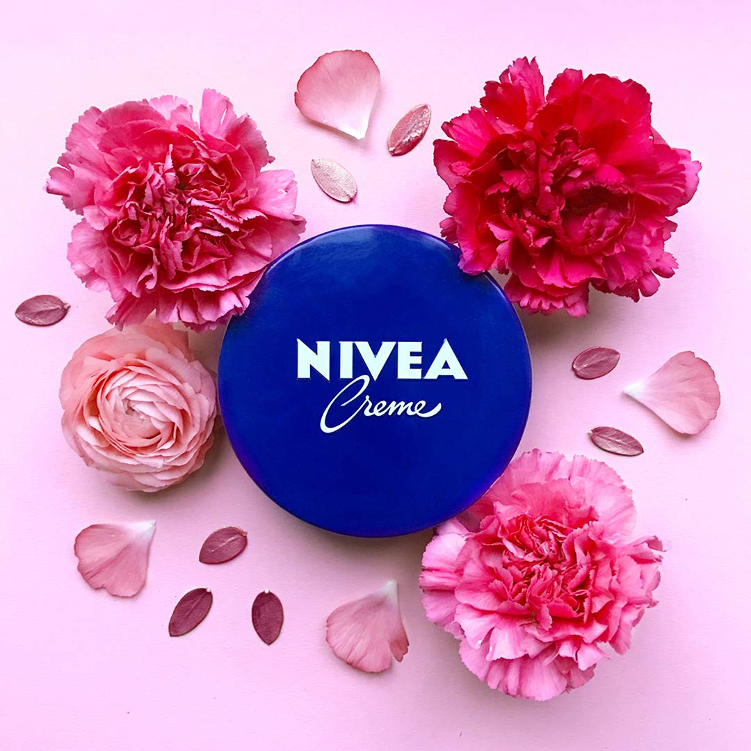 Crème NIVEA corps: hydratation polyvalente et nourrissante.