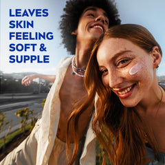 NIVEA Soft crema hidratante, incluye vitamina E para nutrición suave.
