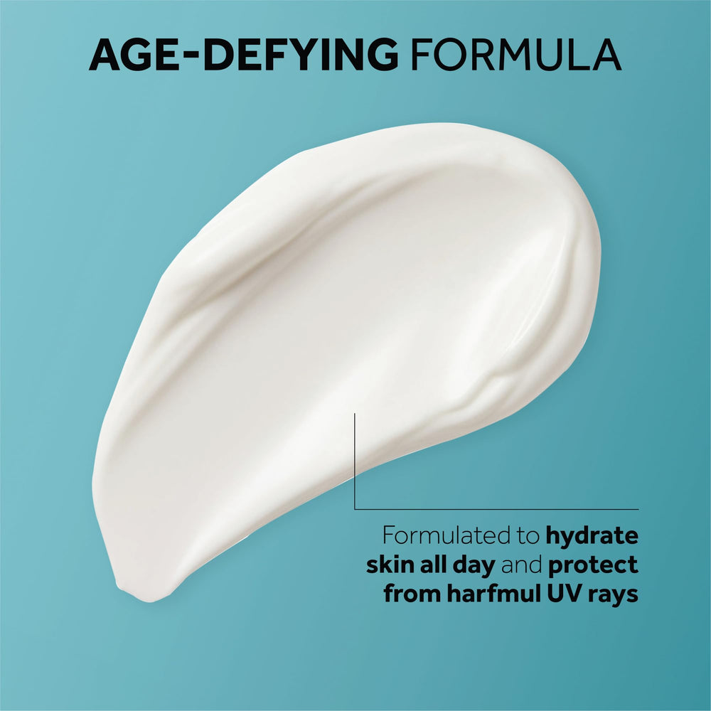 Zoom sur la texture crème No7 Protect & Perfect pour application fluide.