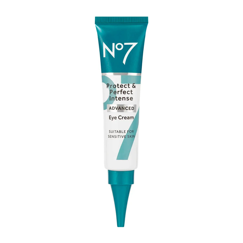No7 Protect & Perfect crema para contorno de ojos: botella elegante para uso diario.
