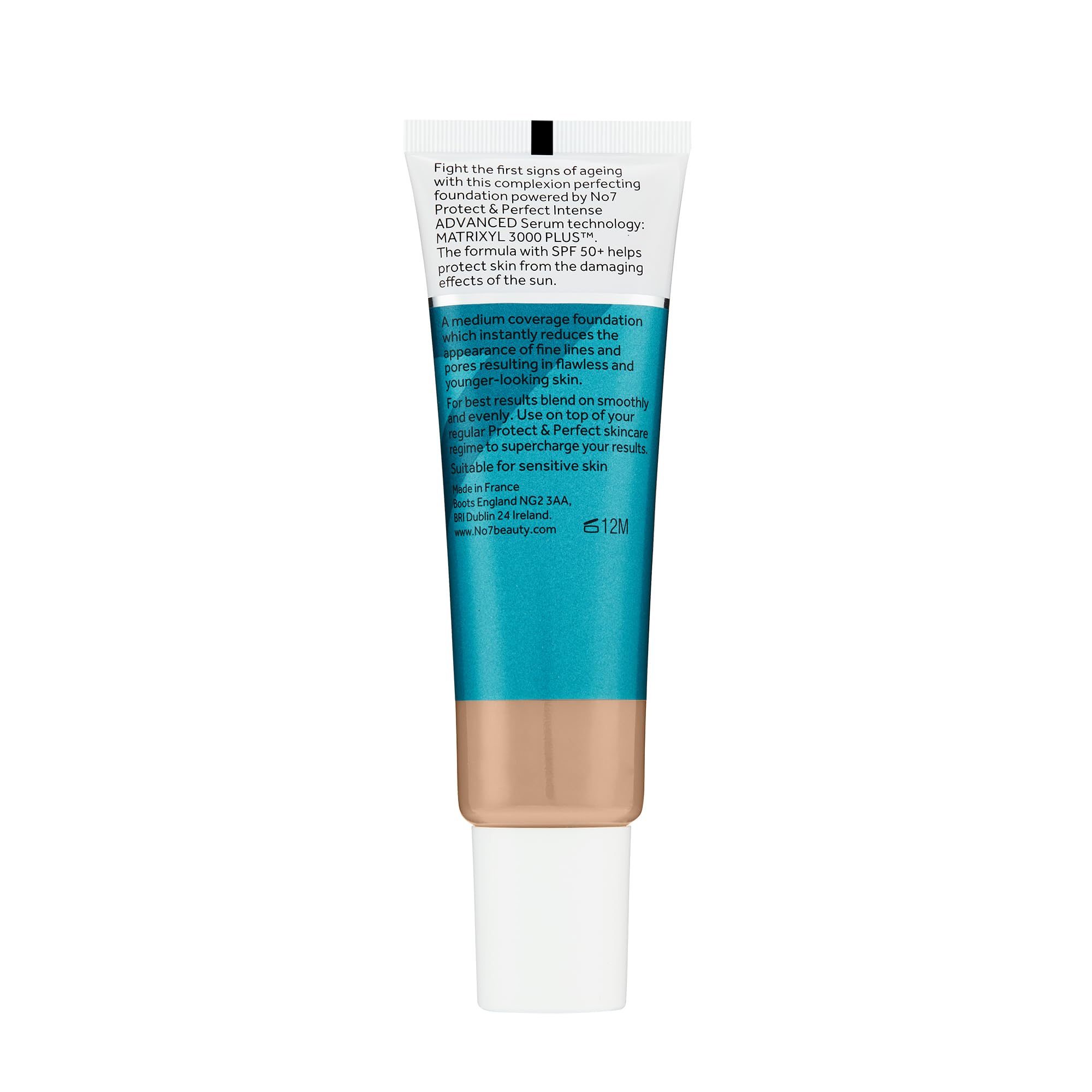 No7 Protect & Perfect: se adapta a piel grasa o sensible para un acabado equilibrado.