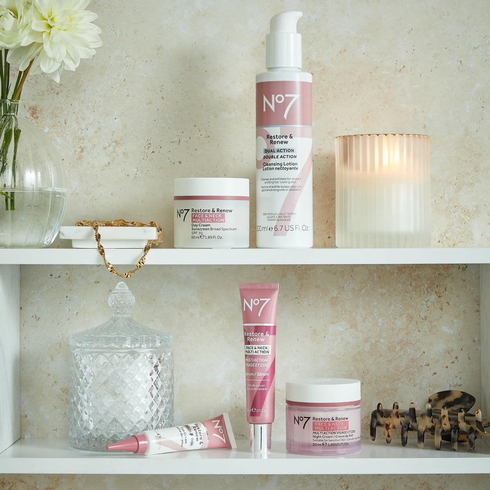 Piel lista para serum con No7 Restore y Renew tras la limpieza previa
